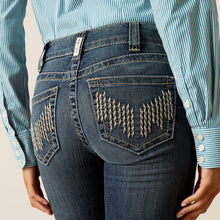 Load image into Gallery viewer, Ariat R.E.A.L. Perfect Rise Halyn Boot Cut Jean.