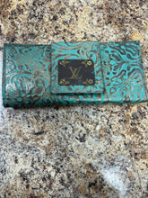 Load image into Gallery viewer, Leather LV Clutch Wallet