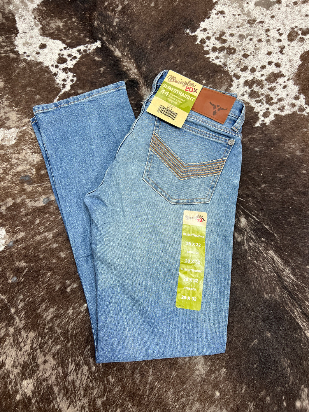 Men’s Wrangler 20X Light Wash Slim Straight