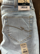 Load image into Gallery viewer, Woman’s Ariat June Flair Jeans