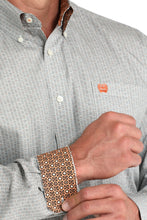 Load image into Gallery viewer, Men’s Cinch Gray Button Up Shirt.