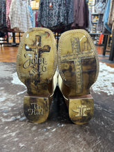 Load image into Gallery viewer, Men’s Tin Haul Show of Faith Boot