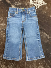 Load image into Gallery viewer, Boys Wrangler Western 20X Vintage Bootcut Jeans