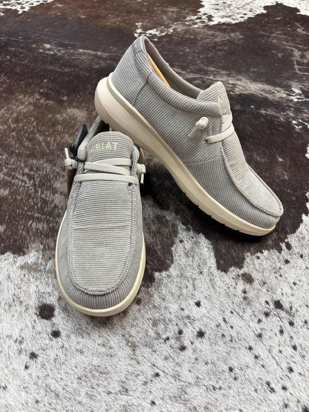 Men’s Ariat Grey Corduroy Hilo Shoes