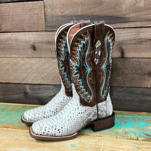 Load image into Gallery viewer, Women’s Rynna Dan Post Boot