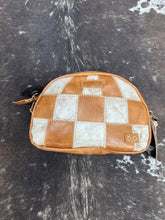 Load image into Gallery viewer, Tan Rustic Lux