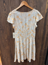 Load image into Gallery viewer, Women’s Wrangler Tan Floral Dress