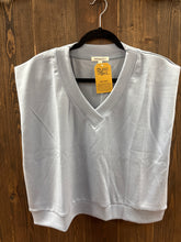 Load image into Gallery viewer, Sleeveless Scuba Crop Pullover.