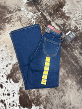 Load image into Gallery viewer, Women’s Front Seam High Rise Flare