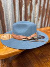 Load image into Gallery viewer, Stampede Blue Flat Brim Felt Hat
