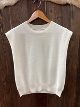 Load image into Gallery viewer, Women’s Padded-Shoulder Knit Vest