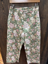 Load image into Gallery viewer, Women’s Olive And Pink Floral Jean