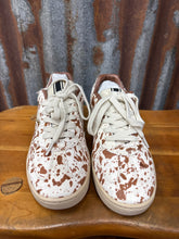 Load image into Gallery viewer, Women’s ShuShop Portland Cow Hair Shoe