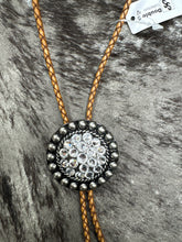 Load image into Gallery viewer, Bolo Clear Crystal Center