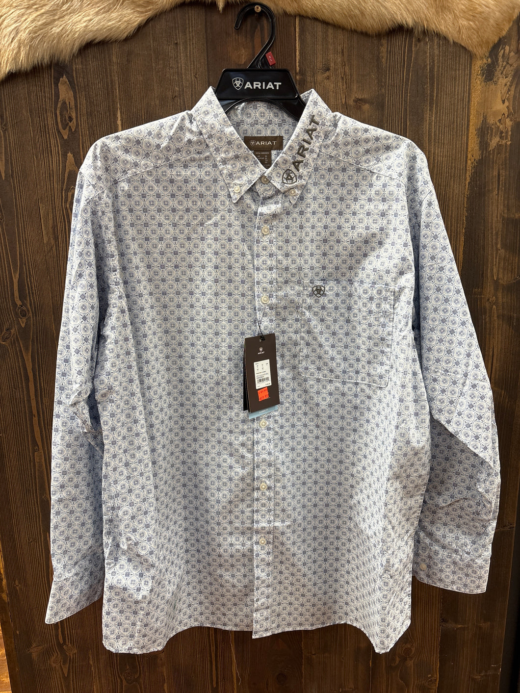 Men’s Ariat Button Up