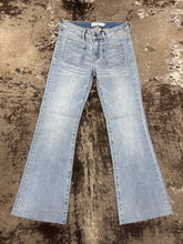 Load image into Gallery viewer, Womens Hidden Light Cropped Flare Jean
