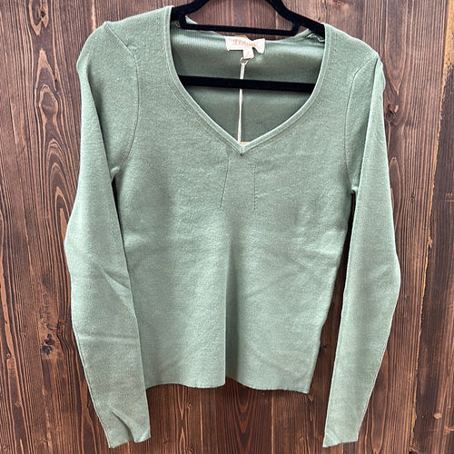 Slim Fit V-Neck Long Sleeve Sweater Top.