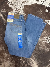 Load image into Gallery viewer, Men’s Wrangler 20X Vintage Bootcut Jeans