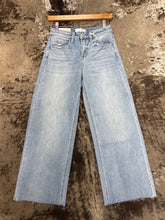 Load image into Gallery viewer, Women’s Vervet High Rise Crop Wide Leg Jean