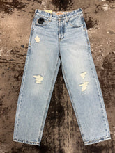 Load image into Gallery viewer, Women’s Ariat Ultra High Rise Saratoga Relaxed Straight Jean