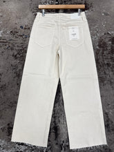 Load image into Gallery viewer, Women’s Hidden Ecru Wash Dad Jean