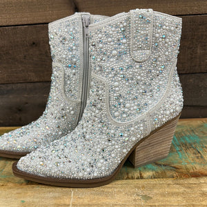 Women’s Sparkly Glitter Boots