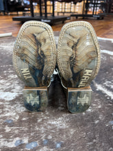 Load image into Gallery viewer, Boy’s Tin Haul Elephants Never Forget Boot