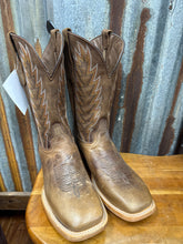 Load image into Gallery viewer, Men’s Corral Brown Embroidery Square Toe Bott