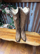 Load image into Gallery viewer, Women’s Ariat Casanova Boots