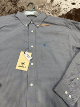 Load image into Gallery viewer, Men’s Ariat Clayton LS Button Up