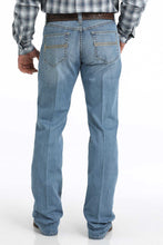 Load image into Gallery viewer, Men’s Cinch Relaxed Fit Carter 2.0 Light Stone Jeans.