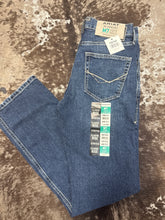 Load image into Gallery viewer, Men’s Ariat M7 Sawyer Classic Rise Straight Jean