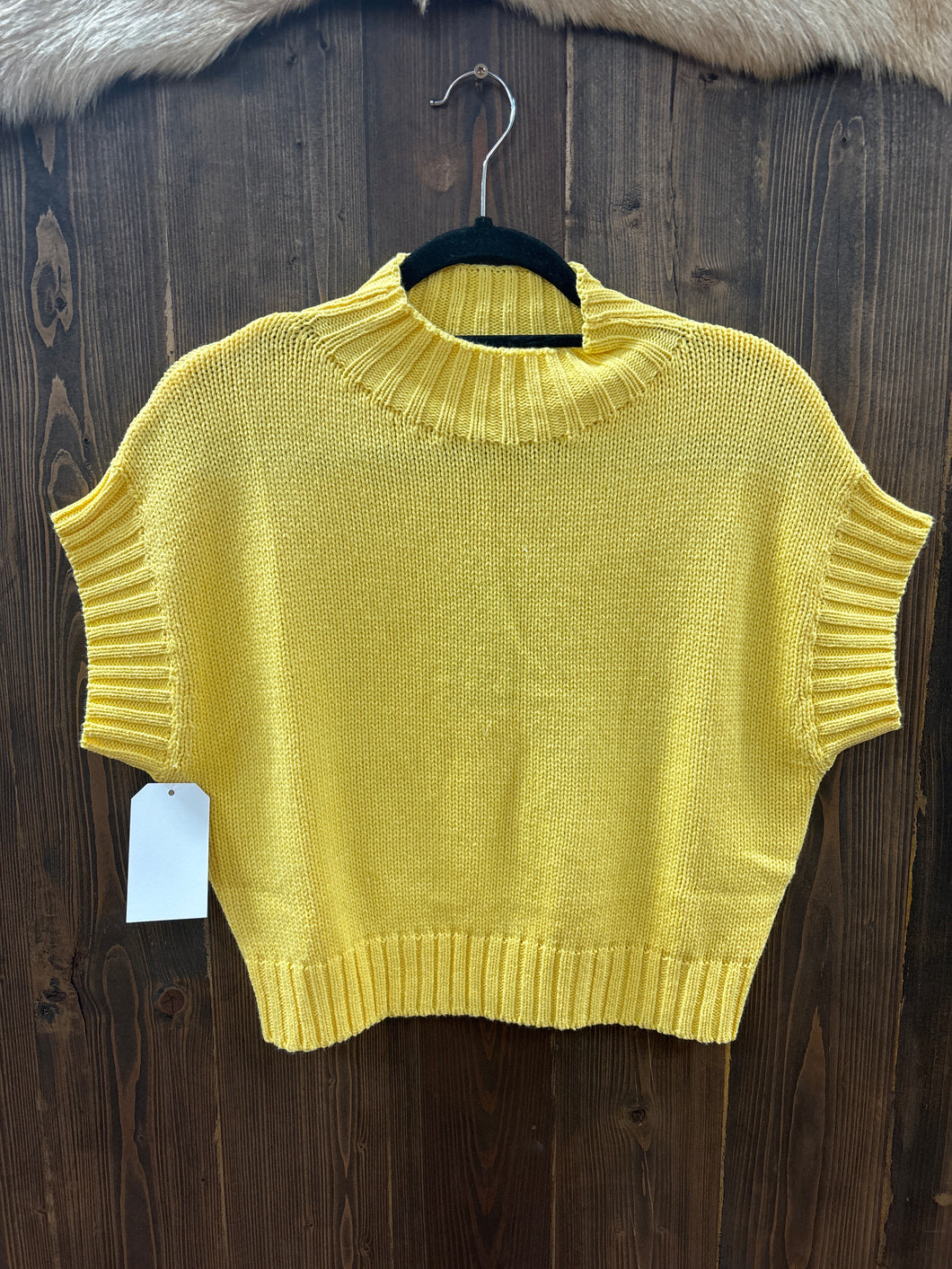 Women’s Cropped Short Sleeve Sweater