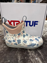 Load image into Gallery viewer, Women’s XTRATUF Ivory Duck Camo