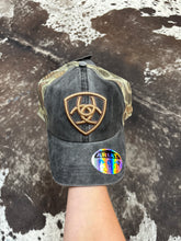 Load image into Gallery viewer, Women’s Ariat Pony Flow Hat
