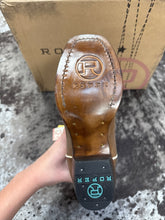 Load image into Gallery viewer, Big Kids Roper Brown Cassidy Cutter Boot