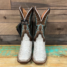 Load image into Gallery viewer, Women’s Rynna Dan Post Boot