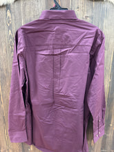 Load image into Gallery viewer, Men’s Wrangler George Strait Collection Longsleeve Burgundy Button Up