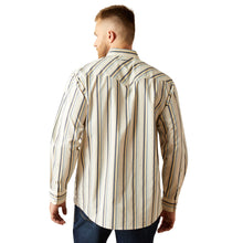 Load image into Gallery viewer, Ariat Men's Finnley Classic Fit Snap Up Shirt.