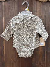 Load image into Gallery viewer, Wrangler Little Boys Tan Printed Onesie