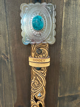 Load image into Gallery viewer, Women’s Hooey Rogue Tan Hand-Tooled Leather Belt with Turquoise Buckle