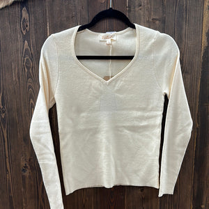 Slim Fit V-Neck Long Sleeve Sweater Top.