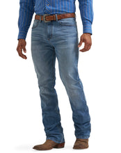 Load image into Gallery viewer, Wrangler Mens 20X Vintage Topsail Bootcut Medium Wash Denim Jeans