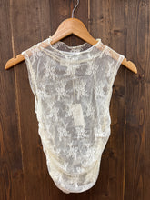 Load image into Gallery viewer, Veveret Lace Sleeveless See Through Top