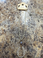 Load image into Gallery viewer, Pearl Bead Necklace