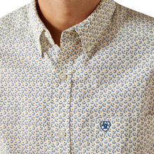 Load image into Gallery viewer, Ariat Mens Cream Stevy Long Sleeve Shirt.