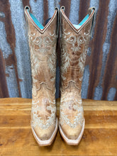 Load image into Gallery viewer, Girls Corral Tan Floral Embroidered Boot