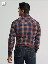 Load image into Gallery viewer, Wrangler Retro Men’s Western Plaid LS Snap Shirt