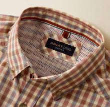 Load image into Gallery viewer, Men’s Ariat Vanilla Custard Plaid Pro Series Button Up