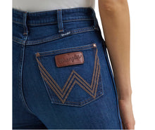 Load image into Gallery viewer, Women’s Retro Bailey Bootcut Jean-Laney